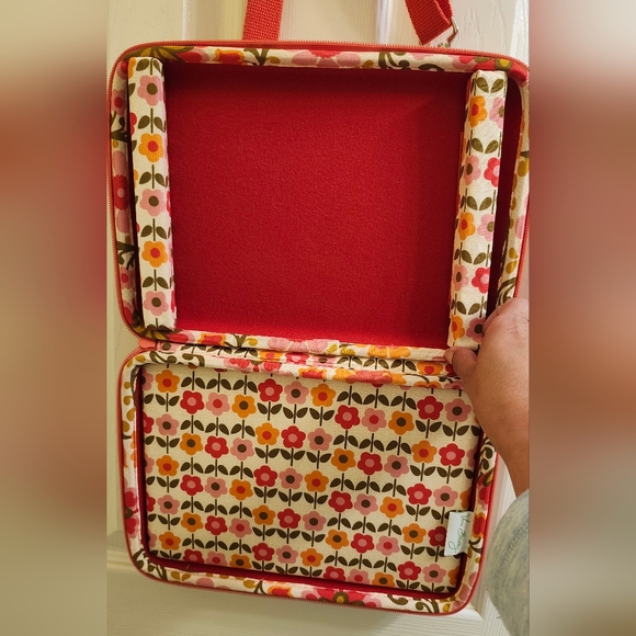 Vera Bradley Mini Laptop Hard Case Folkloric Style New With Tags - Picture 5 of 6